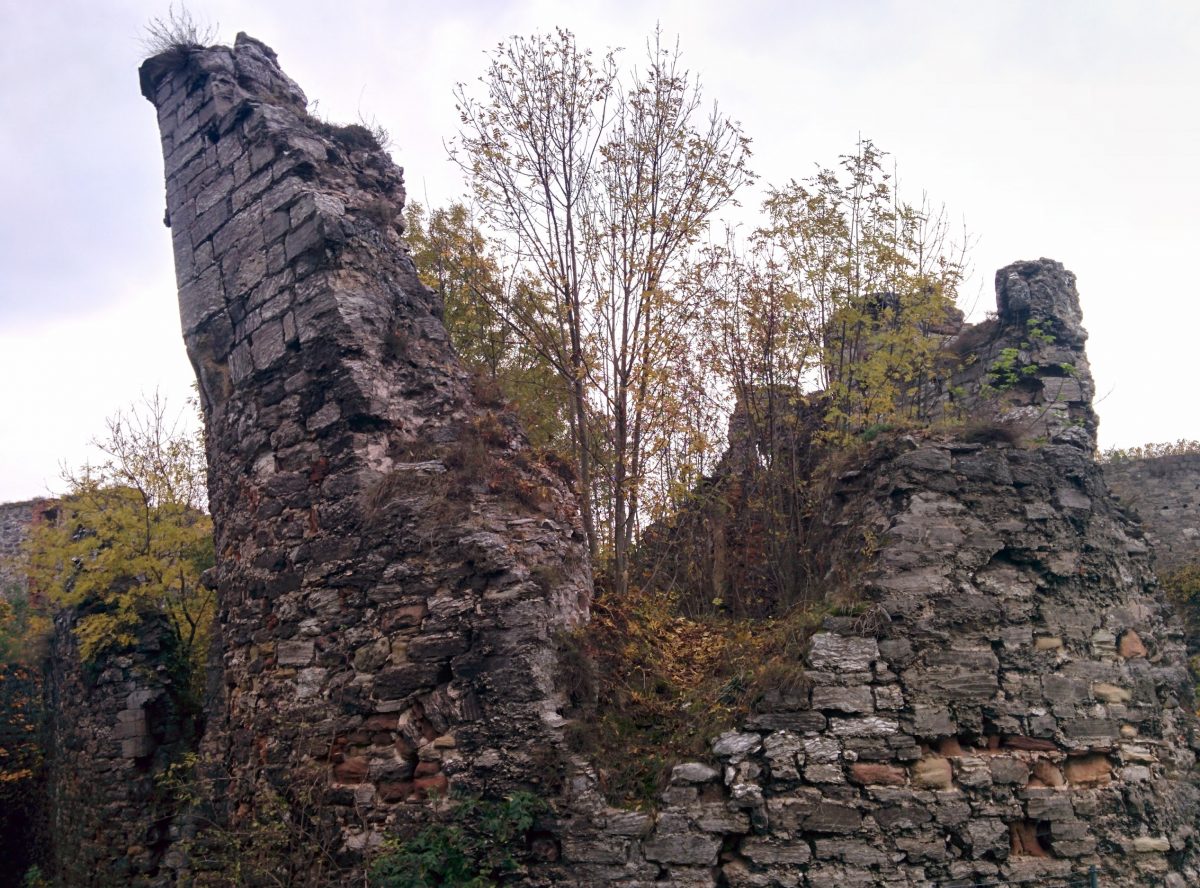Burgruine Wendelstein mit Bauschäden