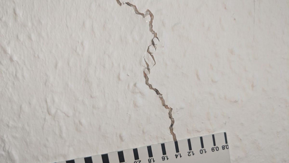 GSB Risse in verputztem Mauerwerk